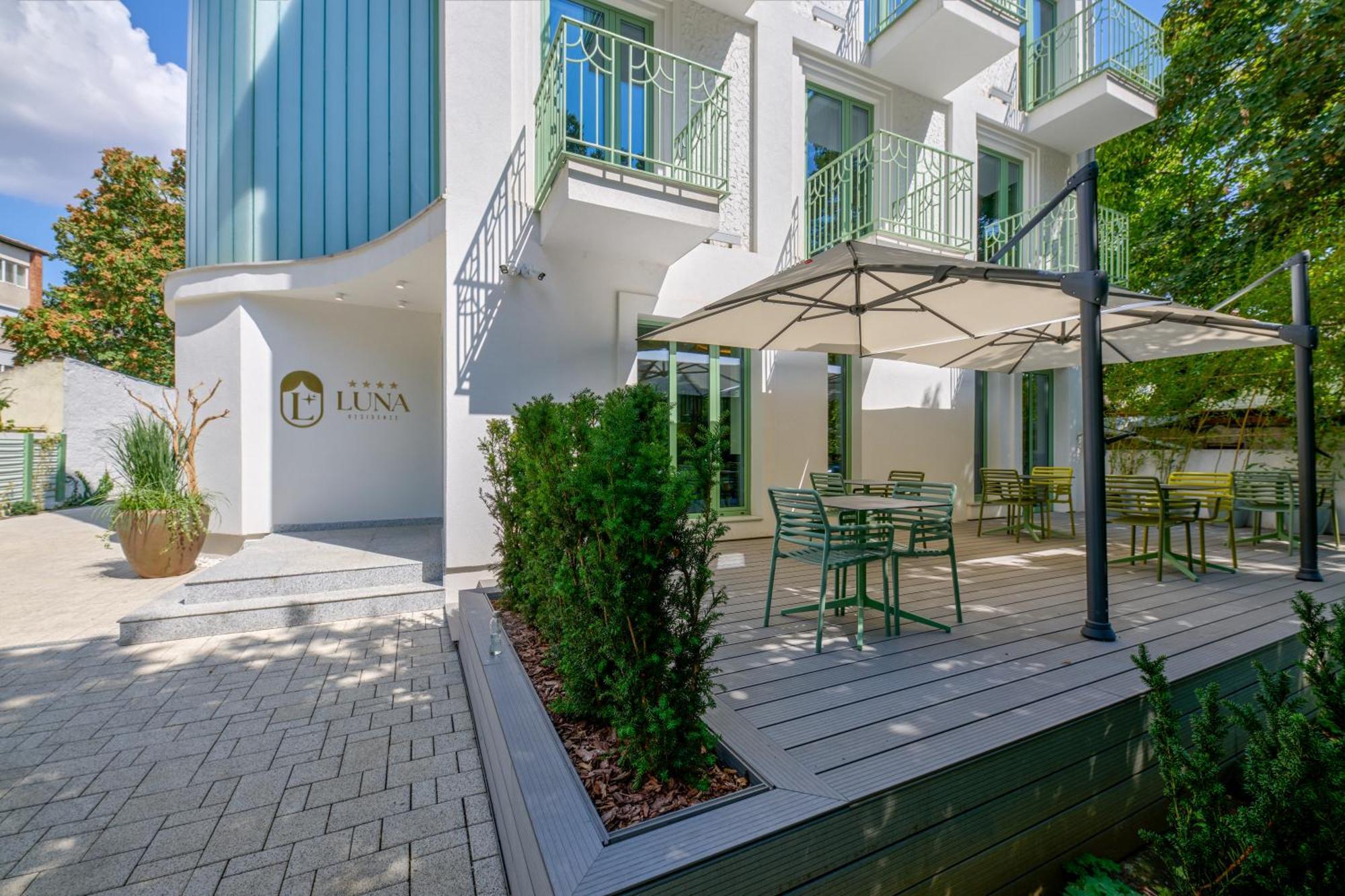 Luna Residence Villa 蒂米什瓦拉 外观 照片