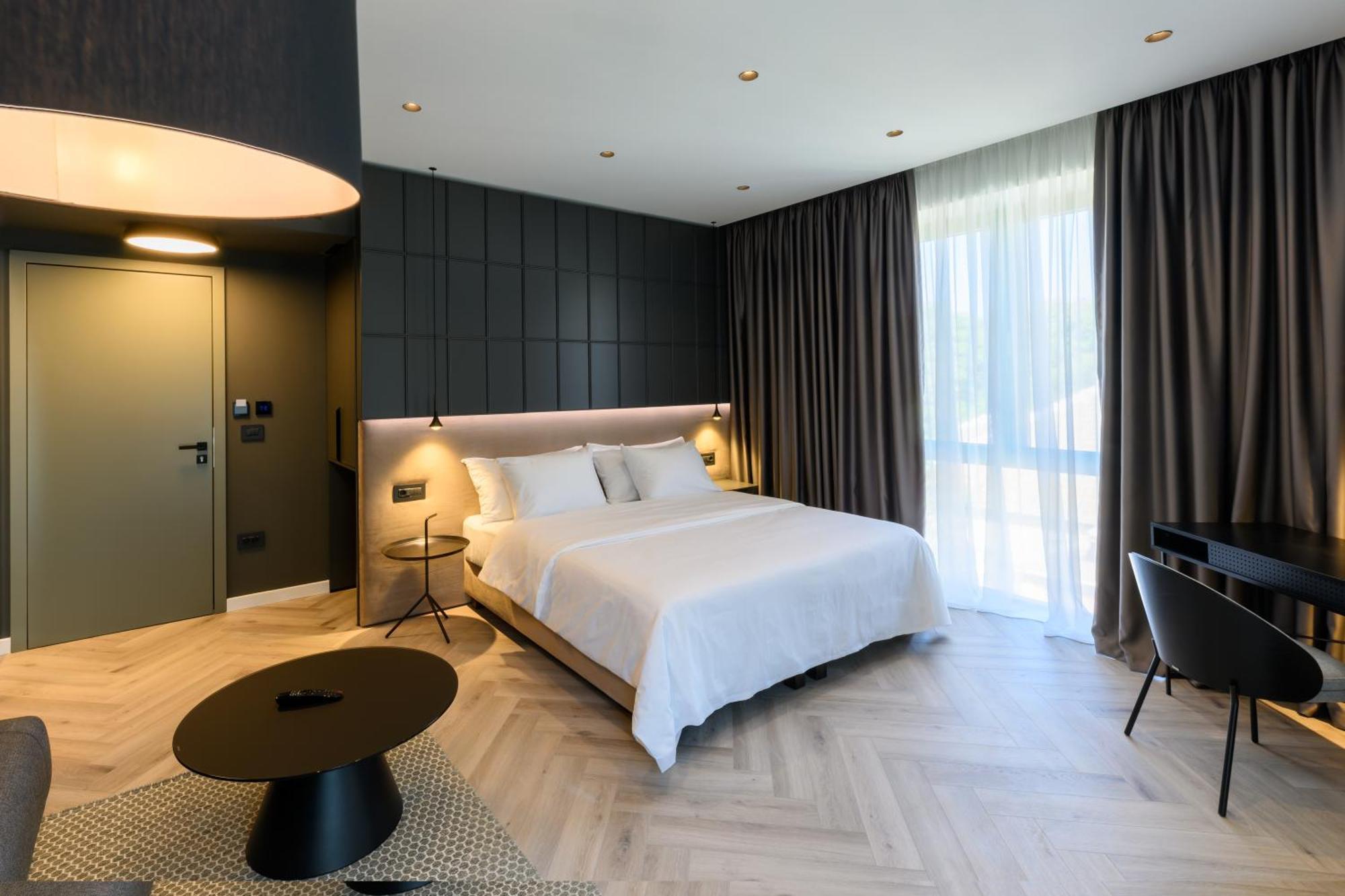 Luna Residence Villa 蒂米什瓦拉 外观 照片